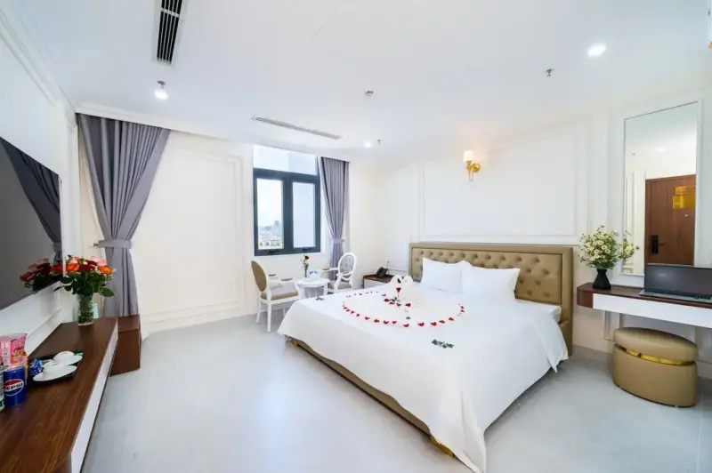 Khách sạn Tourane Boutique Đà Nẵng - Tourane Suite With Bathub