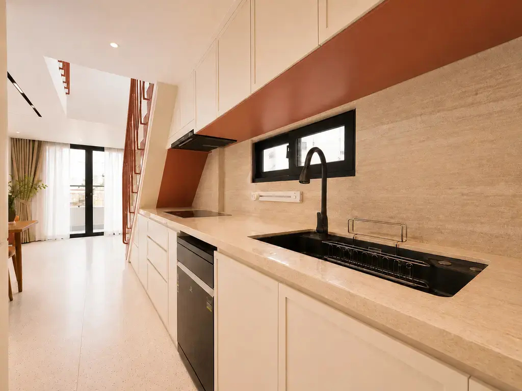 Khách sạn Amana Living - Hồng Hà Hồ Chí Minh