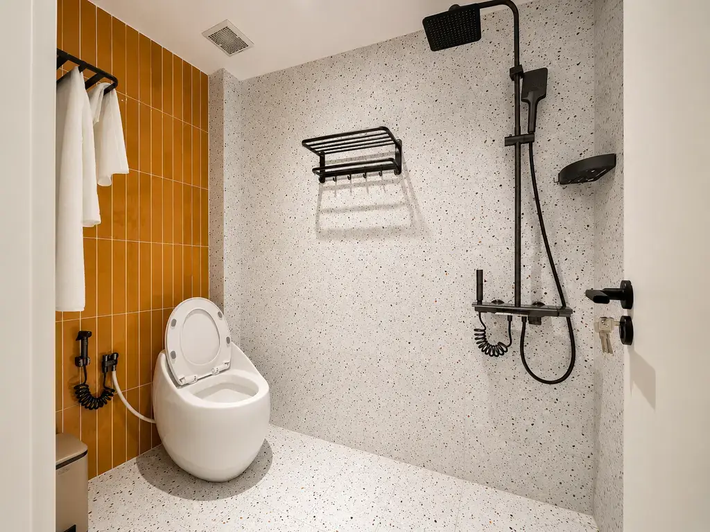 Khách sạn Amana Living - Hồng Hà Hồ Chí Minh