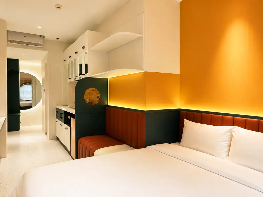 Khách sạn Amana Living - Hồng Hà Hồ Chí Minh