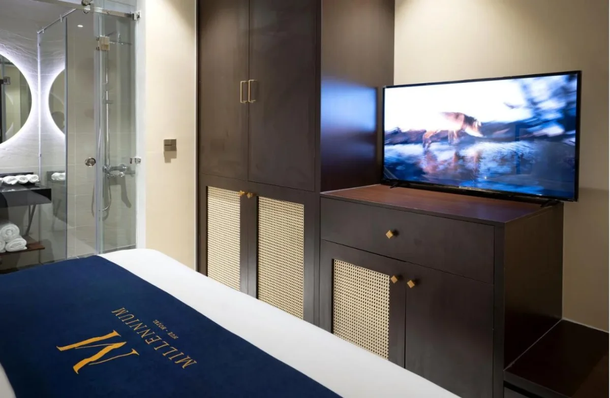 Khách sạn Millennium Hotel Huế