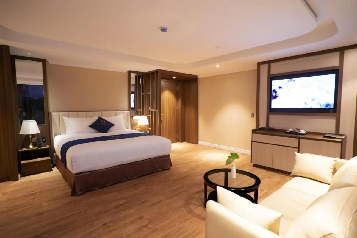 Khách sạn Millennium Hotel Huế
