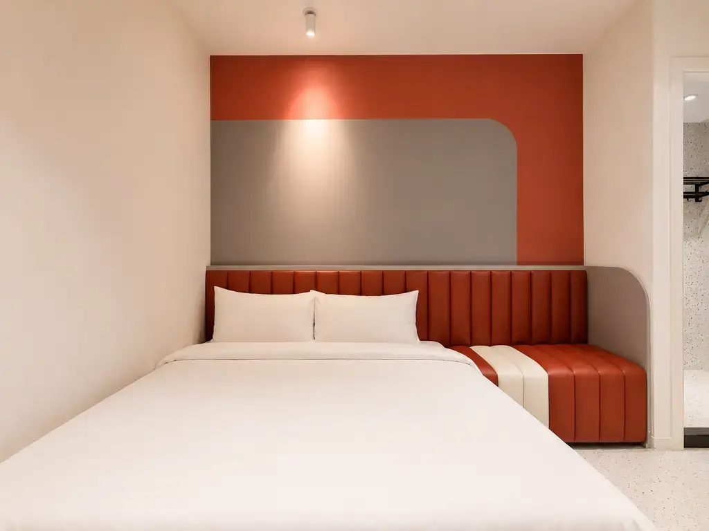 Khách sạn Amana Living - Hồng Hà Hồ Chí Minh