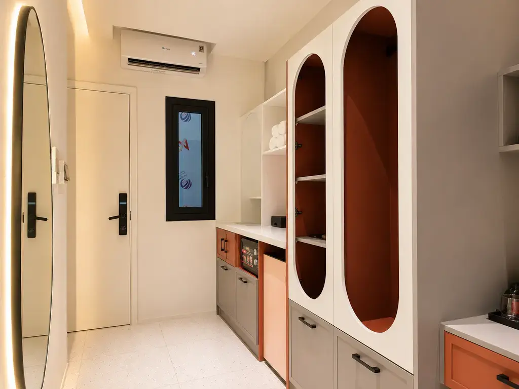 Khách sạn Amana Living - Hồng Hà Hồ Chí Minh