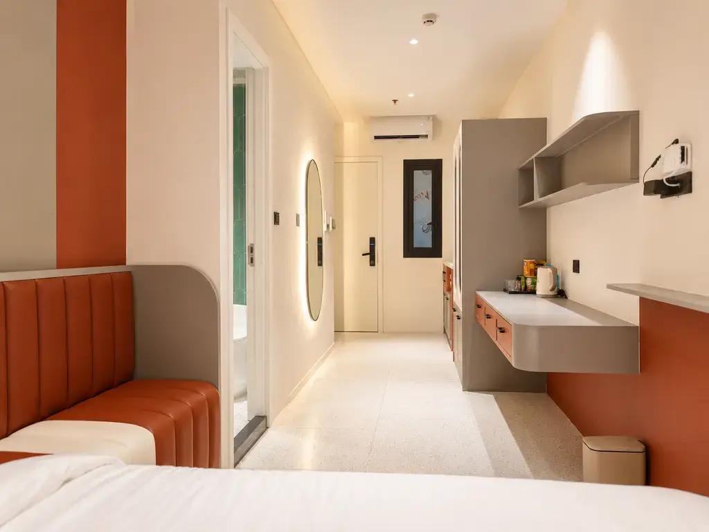 Khách sạn Amana Living - Hồng Hà Hồ Chí Minh