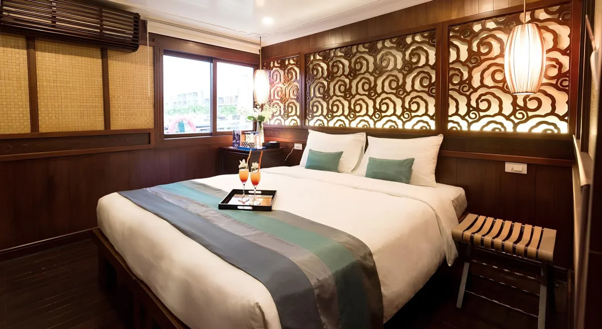 Du thuyền Le Journey Premium Cruise Hạ Long