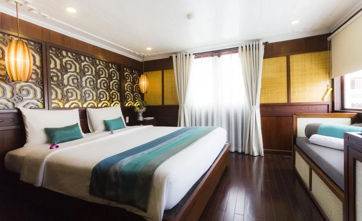 Du thuyền Le Journey Premium Cruise Hạ Long