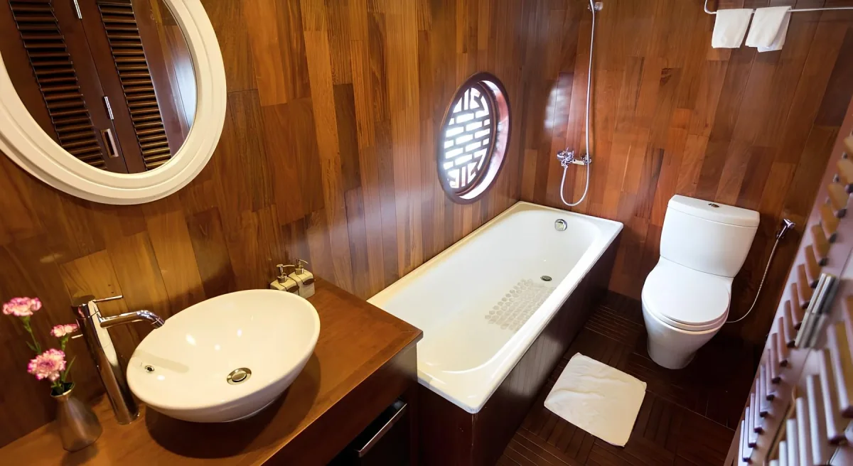 Du thuyền Le Journey Premium Cruise Hạ Long