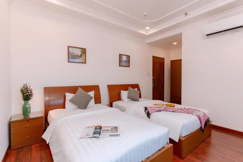Khách sạn Dahlialand Saigon Hotel & Swimming Pool Hồ Chí Minh