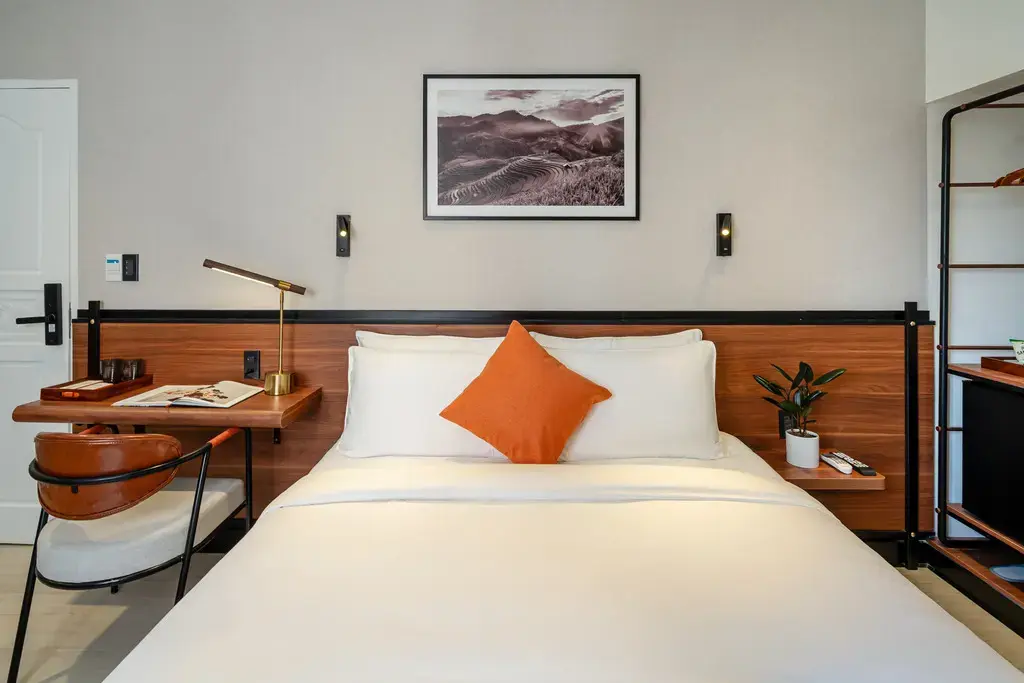 Khách sạn Metrolux By Zeus Group Hotel Hồ Chí Minh