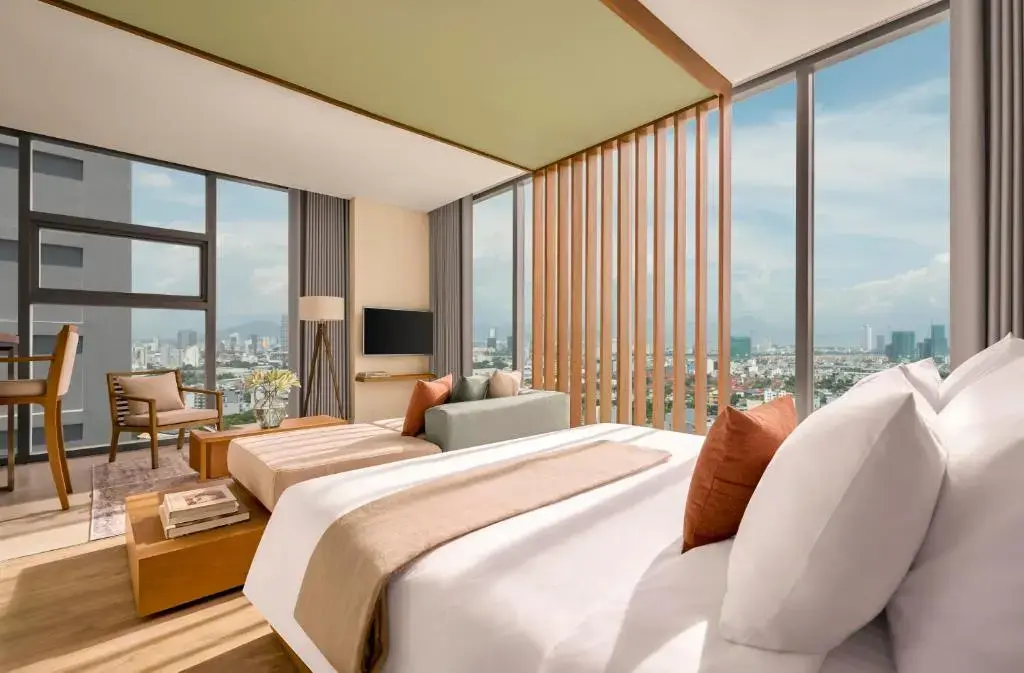 Khách sạn Signature By M Village Beach Front Hotel Đà Nẵng
