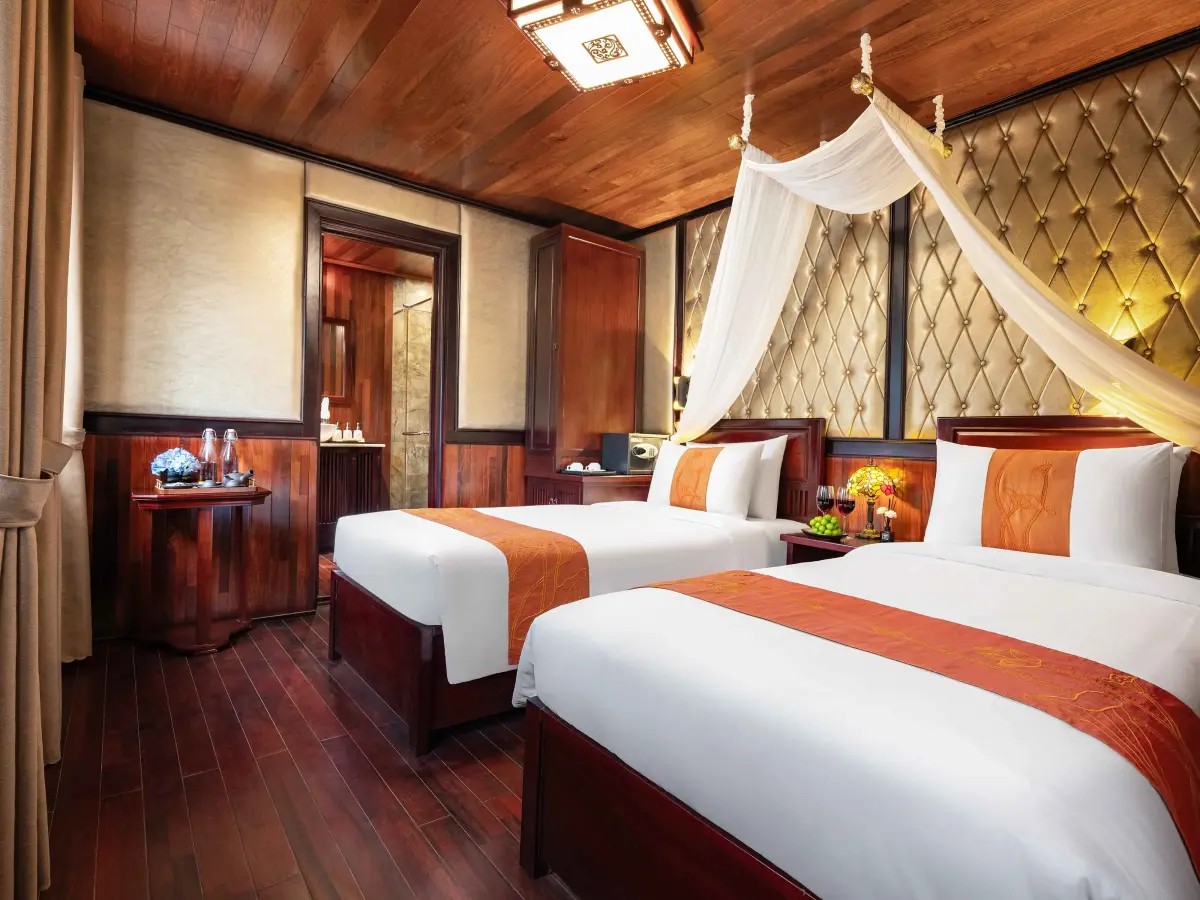 Du thuyền Amanda Legend Cruise Hạ Long