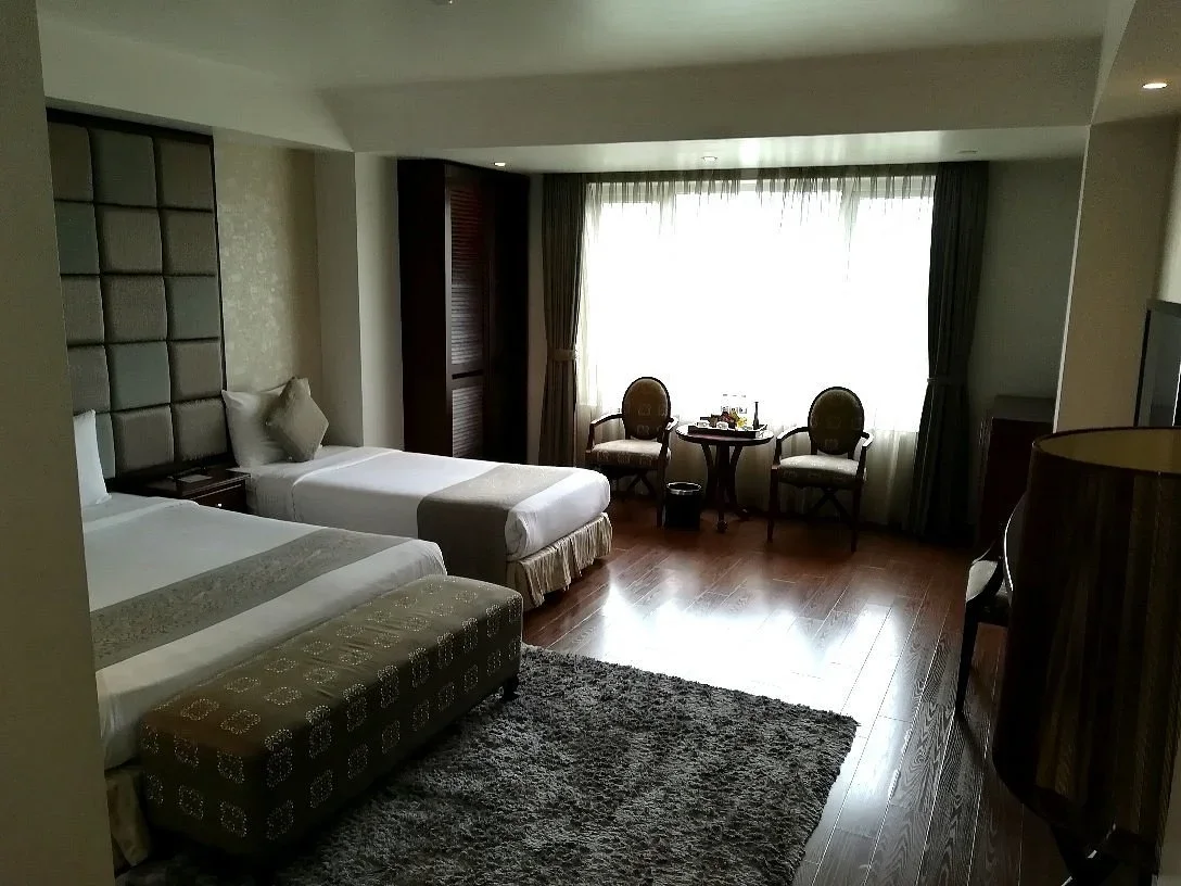 Khách sạn Dragon Pearl Hotel Hà Nội