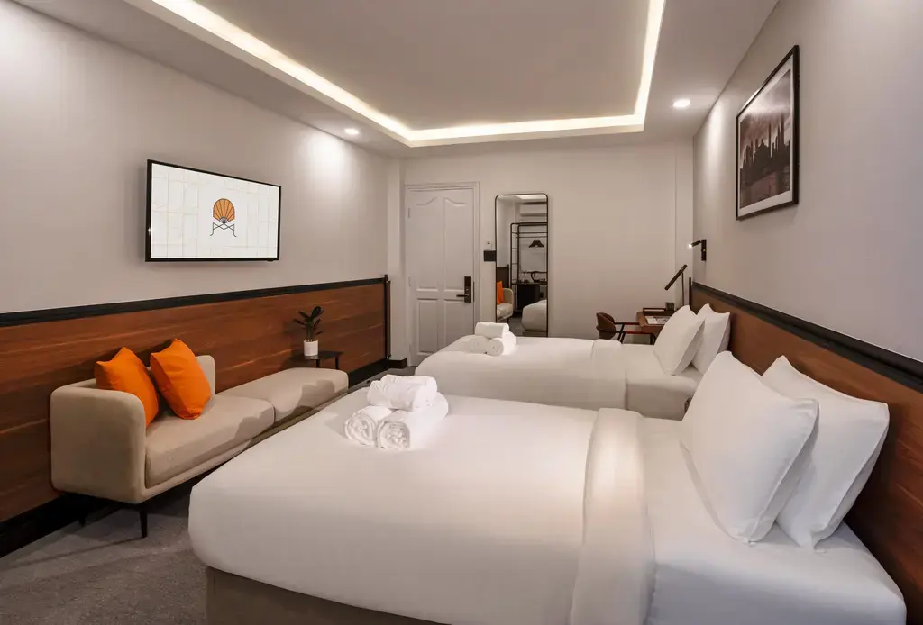 Khách sạn Metrolux By Zeus Group Hotel Hồ Chí Minh