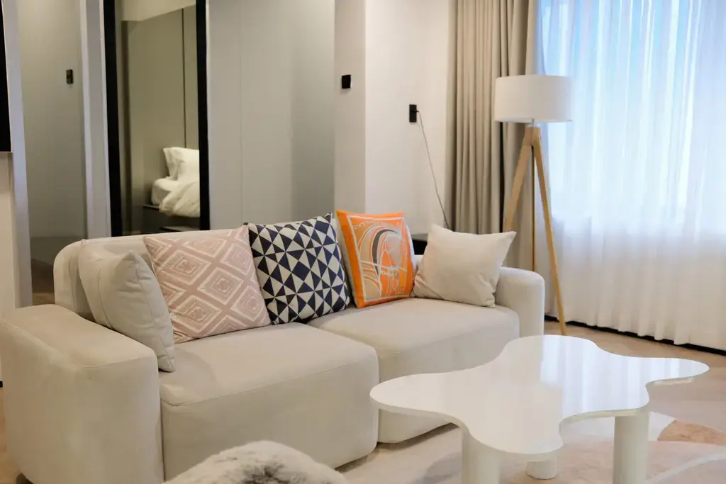 Khách sạn Metrolux By Zeus Group Hotel Hồ Chí Minh