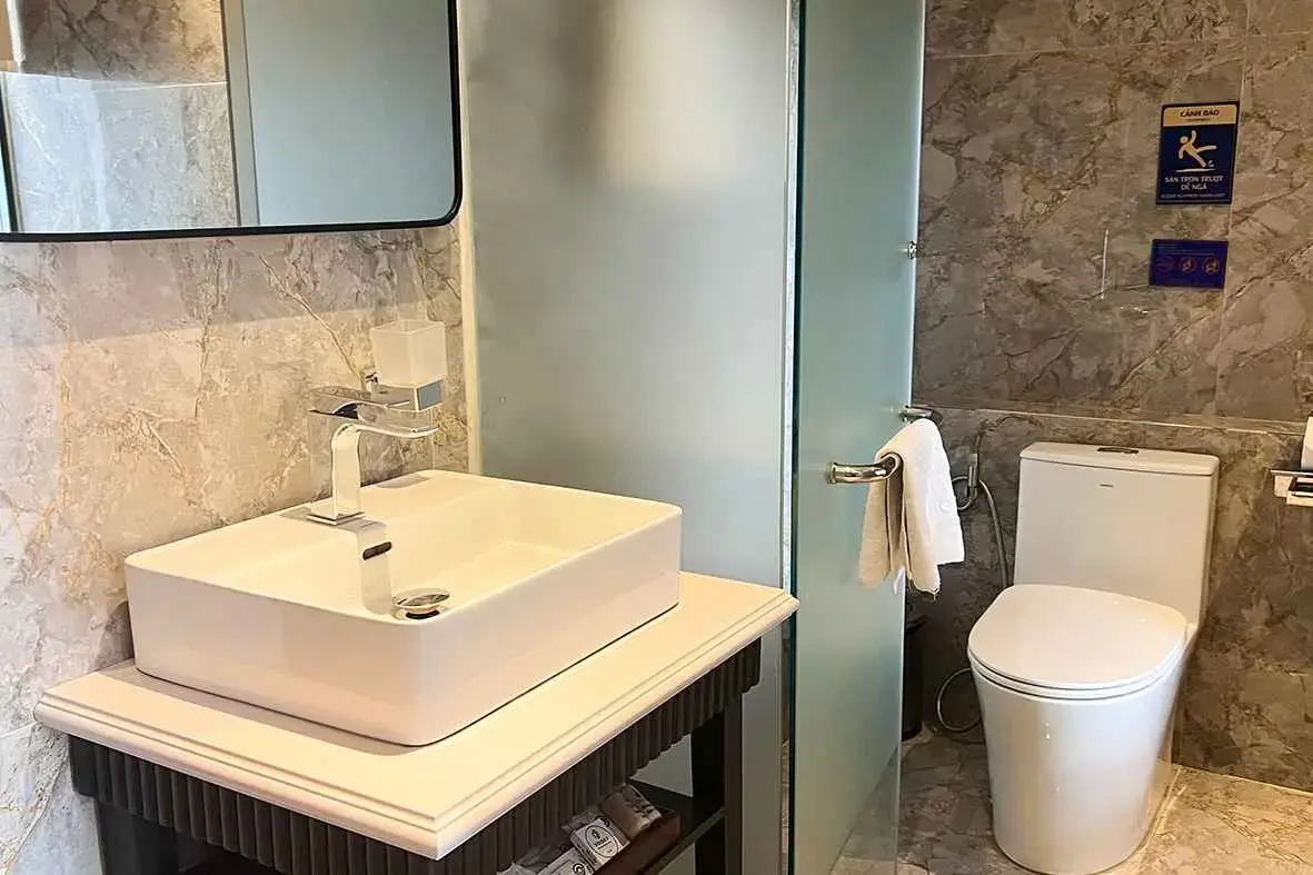 Khách sạn Sandals Everyday Hotel Đắk Lắk