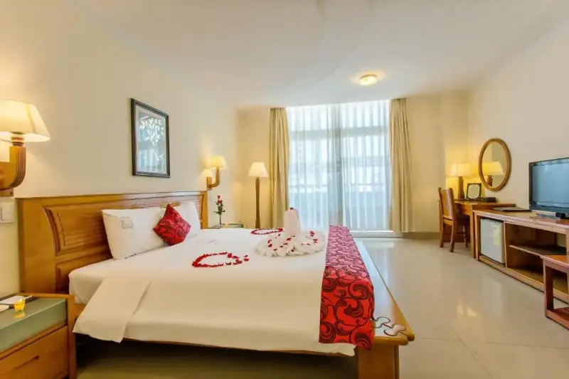 Khách sạn Golden Sea Đà Nẵng Hotel - Deluxe Twin room with city view