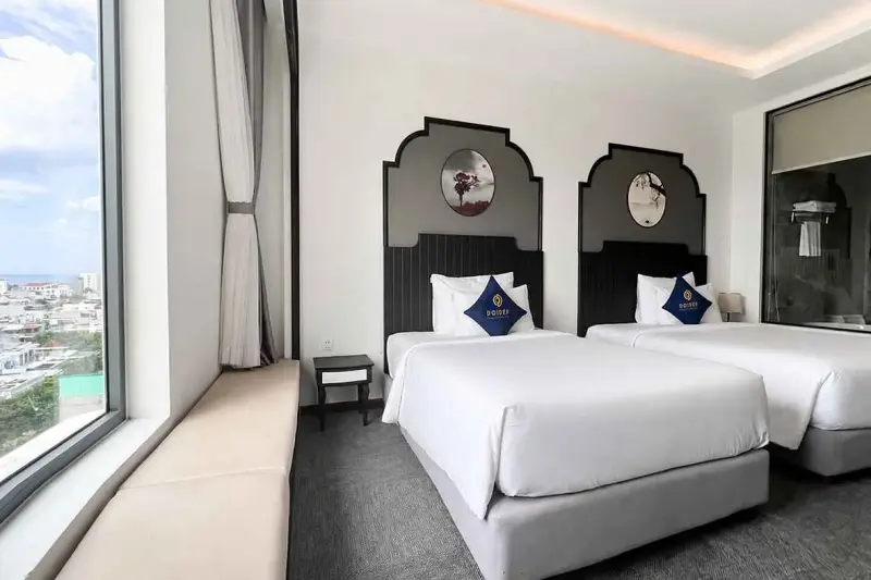 Khách sạn Sandals Everyday Hotel Đắk Lắk - Grand Deluxe Triple