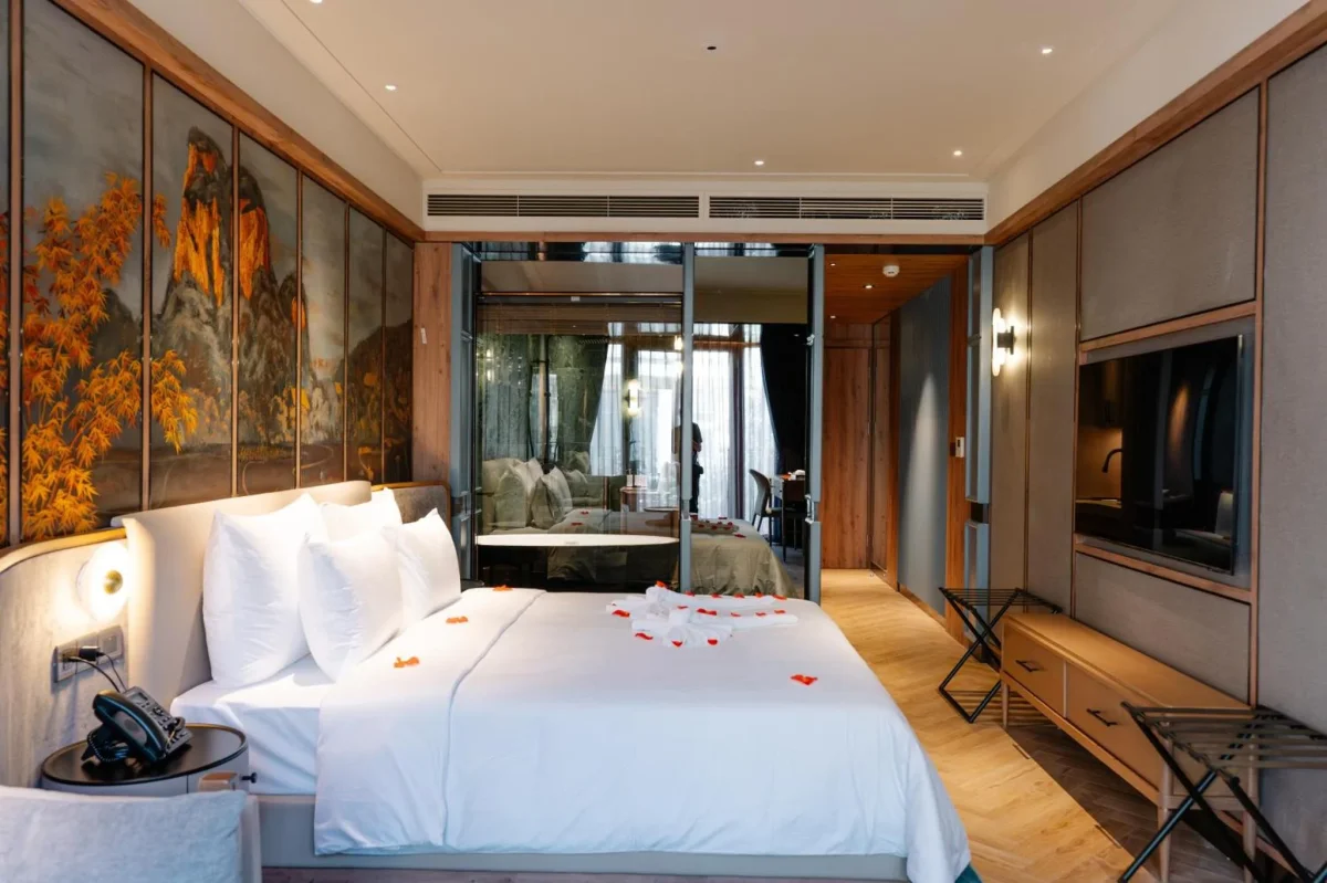 Khách sạn La Passion Premium Cầu Gỗ Hotel Hà Nội