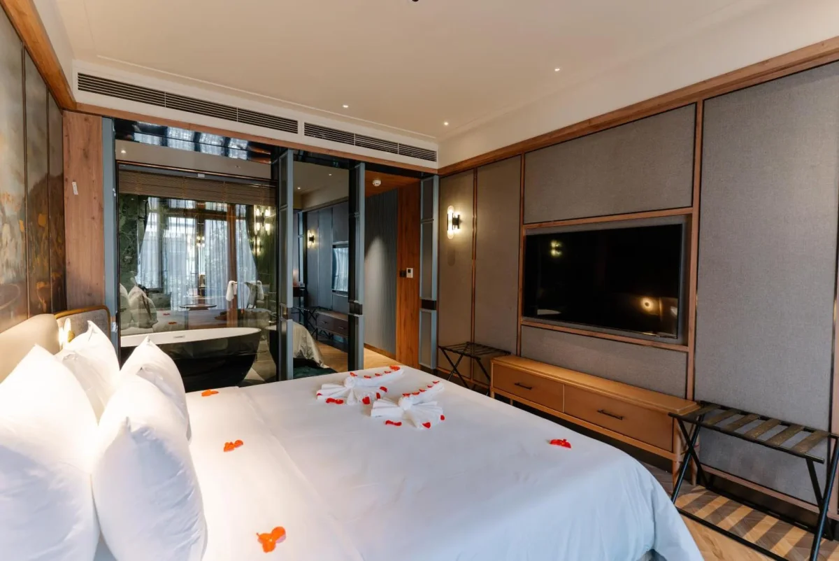 Khách sạn La Passion Premium Cầu Gỗ Hotel Hà Nội