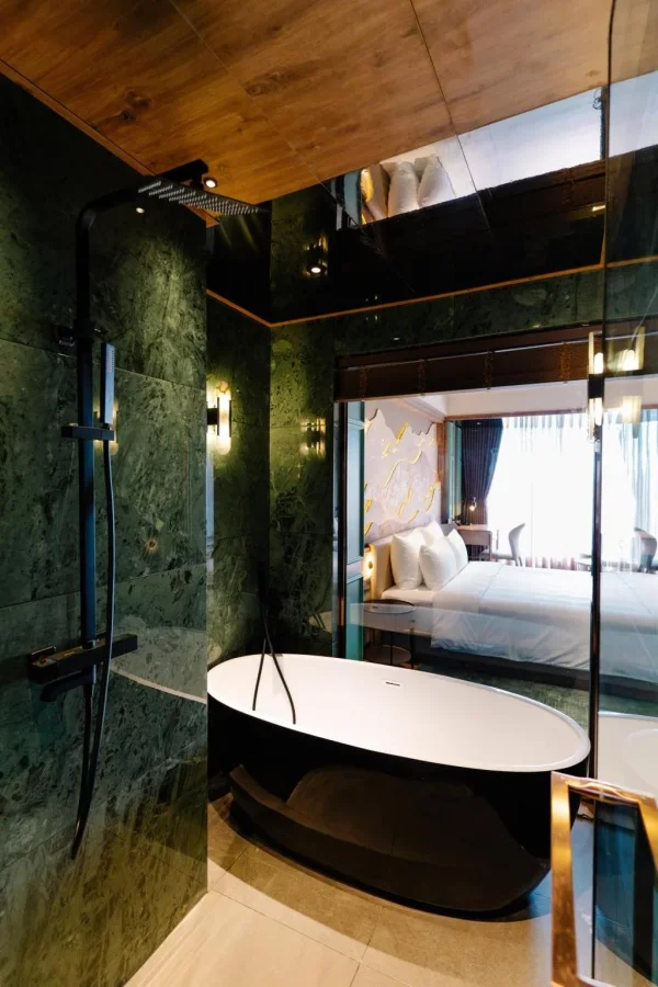 Khách sạn La Passion Premium Cầu Gỗ Hotel Hà Nội