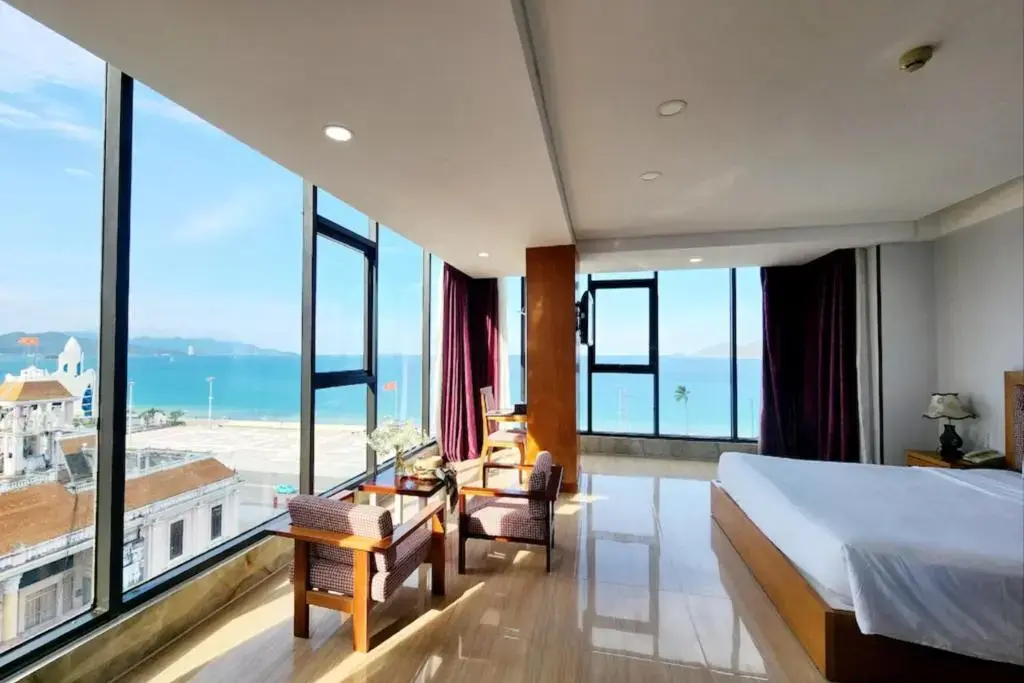 Khách sạn Happy Light Central Hotel Nha Trang