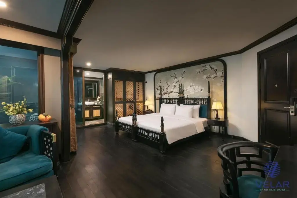 Du thuyền Velar Of The Seas Cruise Hạ Long