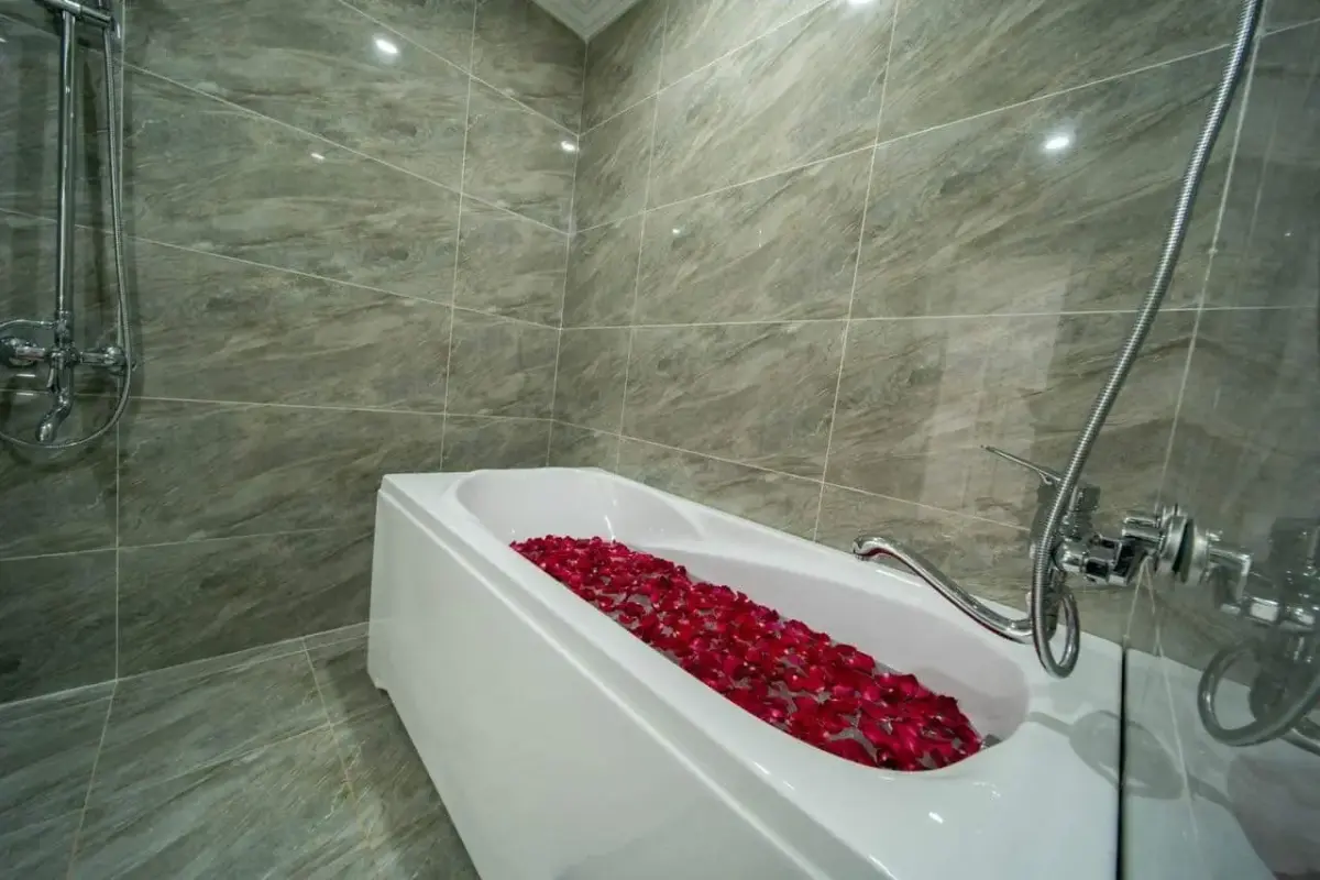 Khách sạn Cát Bà Wonder Hotel