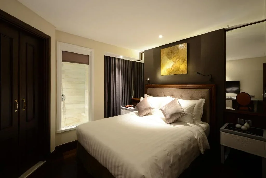 Khách sạn The Chi Boutique Hotel Hà Nội
