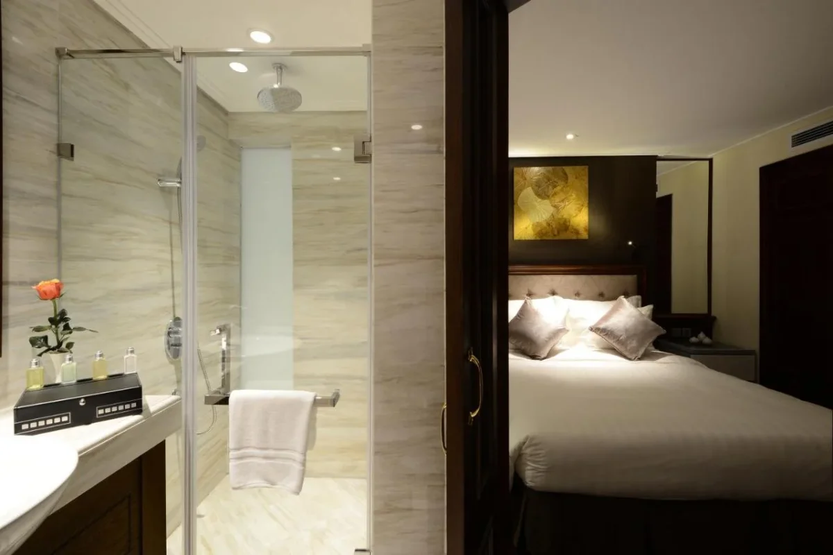 Khách sạn The Chi Boutique Hotel Hà Nội