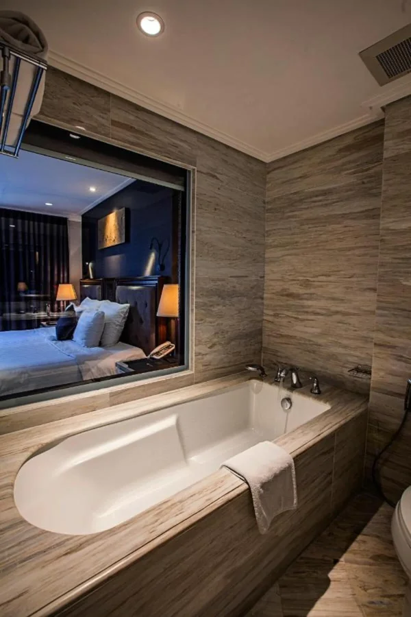 Khách sạn The Chi Boutique Hotel Hà Nội