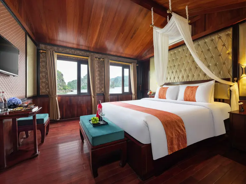 Du thuyền Amanda Legend Cruise Hạ Long - Legend Suite