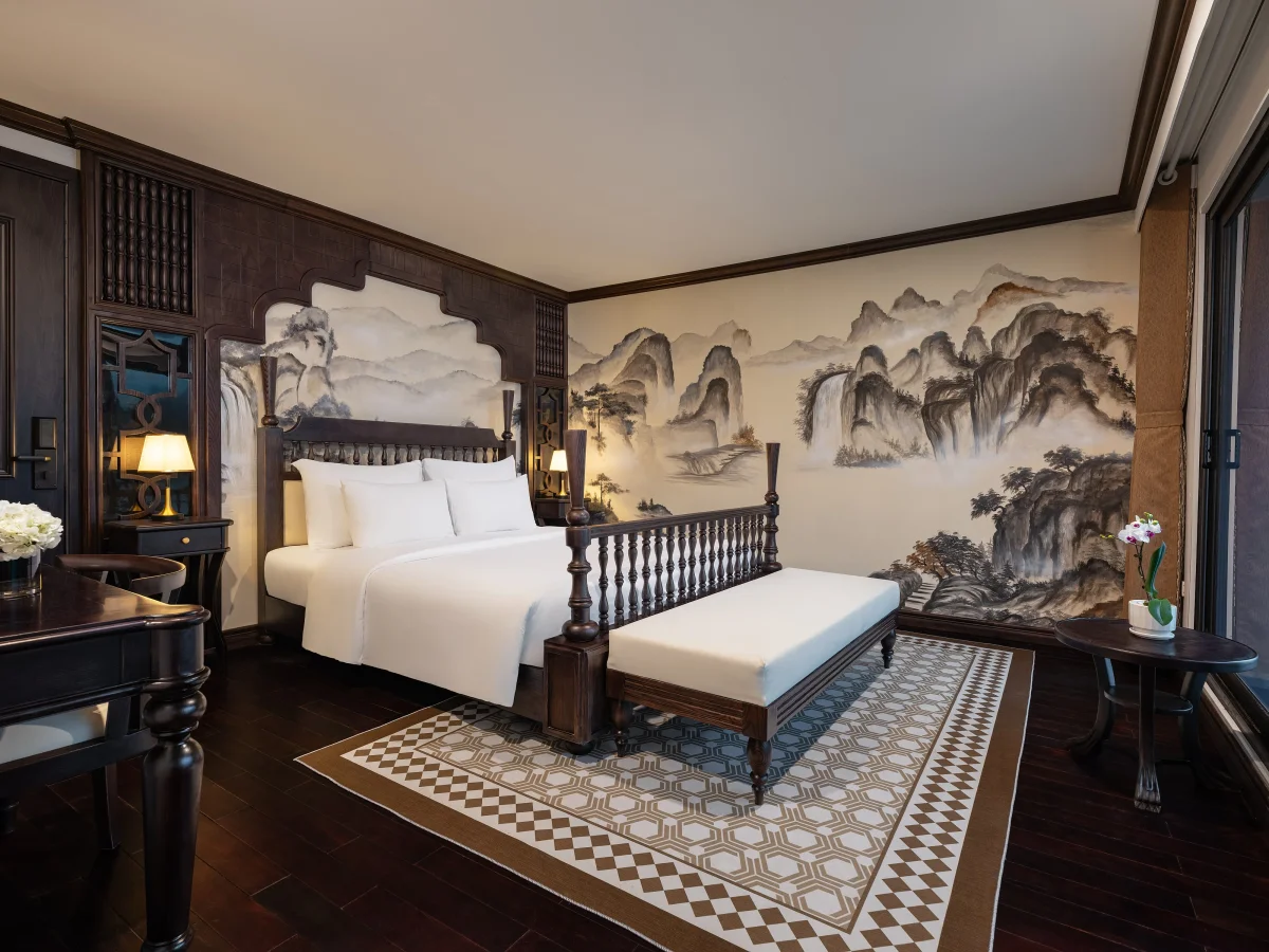 Du thuyền Venus Hạ Long Cruises