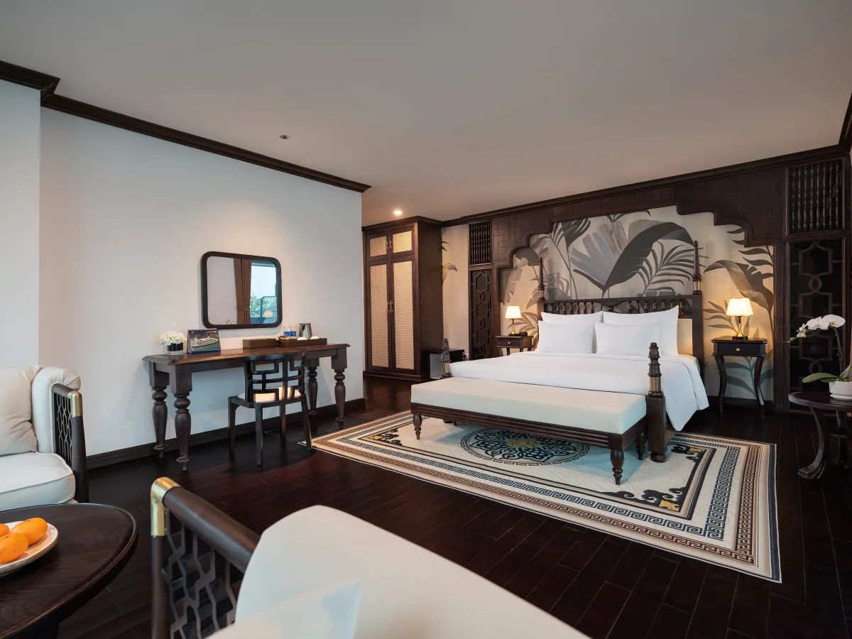 Du thuyền Venus Hạ Long Cruises