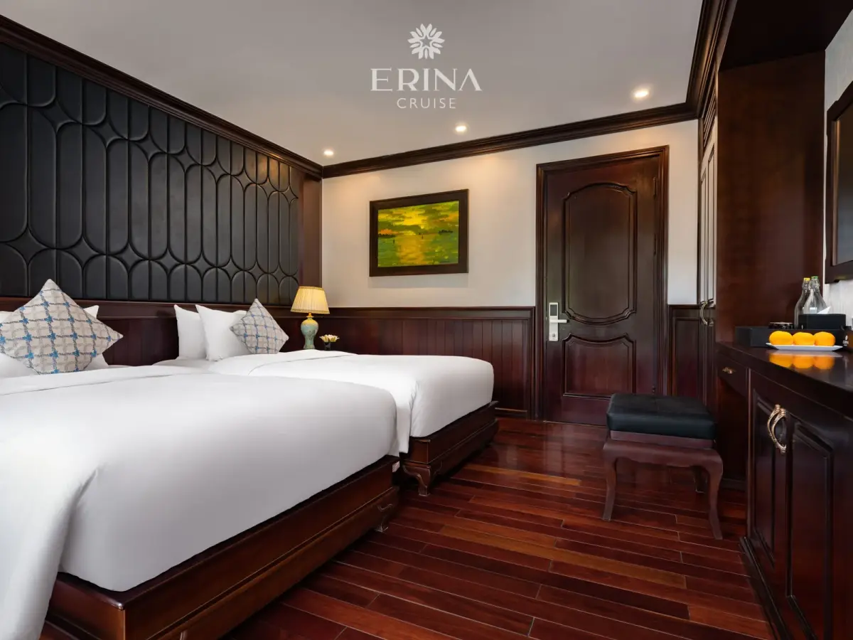 Du thuyền Erina Cruise Hạ Long