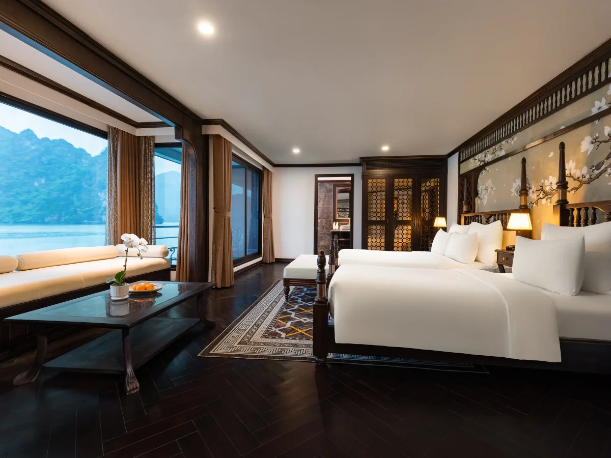 Du thuyền Venus Hạ Long Cruises