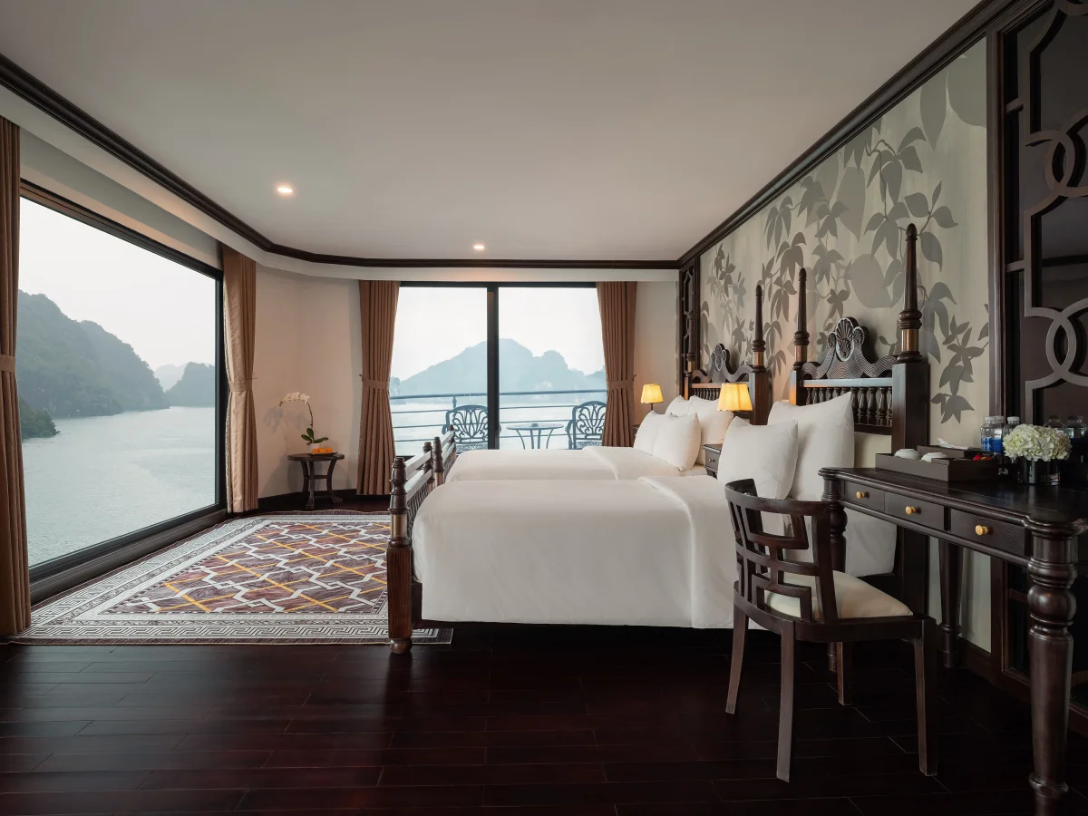 Du thuyền Venus Hạ Long Cruises