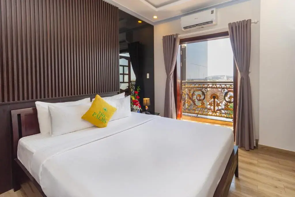 Khách sạn The Palms Hotel Phan Thiết