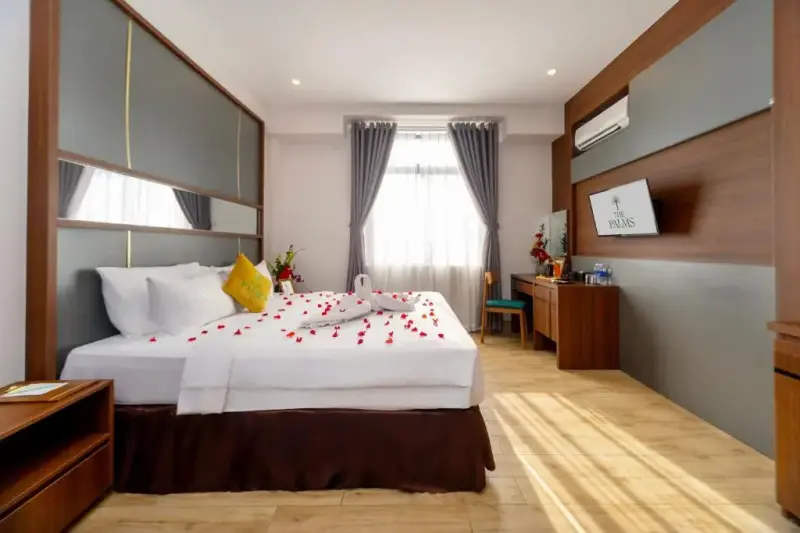 Khách sạn The Palms Hotel Phan Thiết - Family City View
