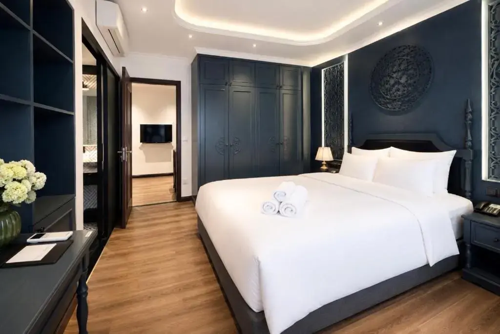 Khách sạn Eli Rina Hotel Hà Nội