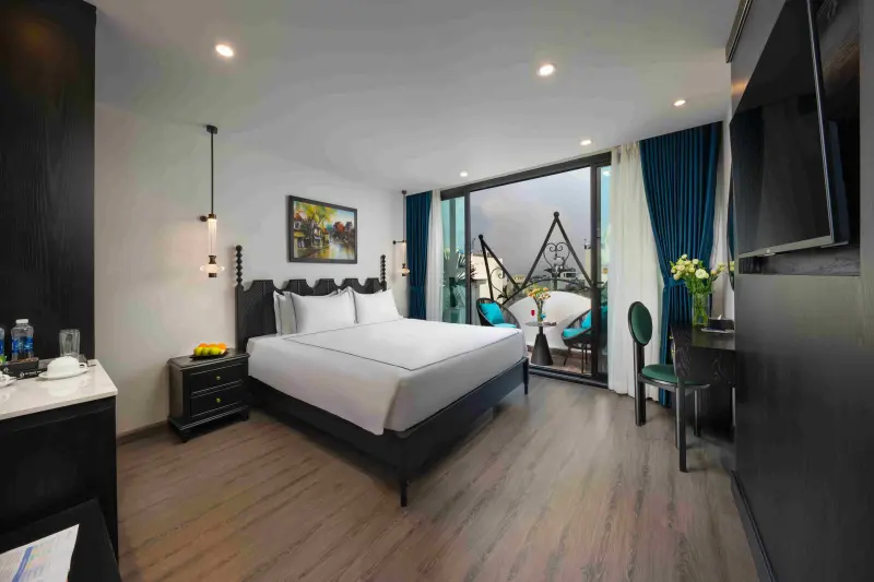 Khách sạn SQ Hàng Gai Hotel & Spa Hà Nội - Suite