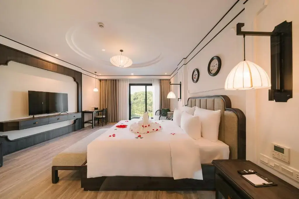 Soc Village Wellness & Retreat Hà Nội Resort