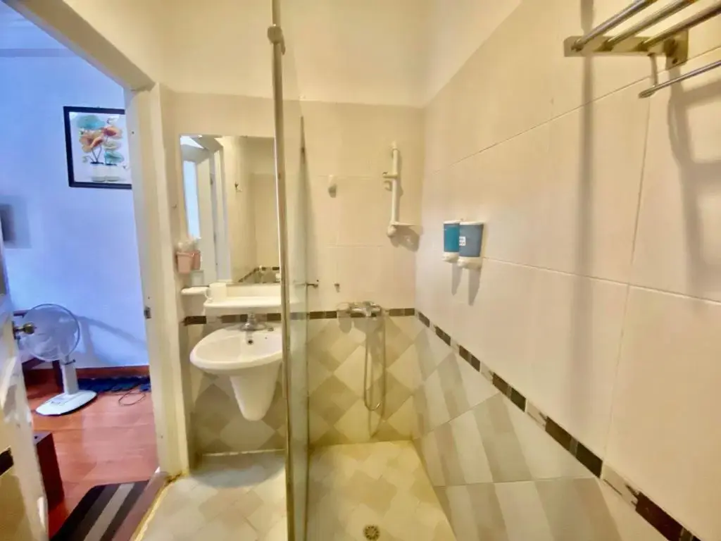 Khách sạn Impressive Boutique Hotel Hà Nội