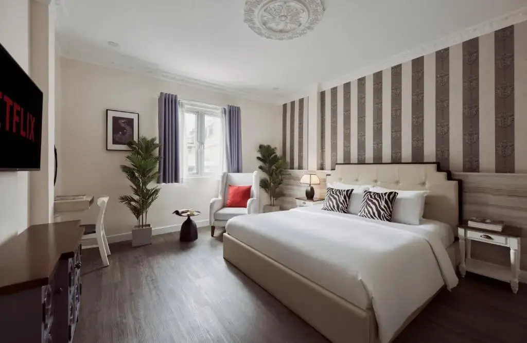 Khách sạn The One Hotel Bến Thành Hồ Chí Minh