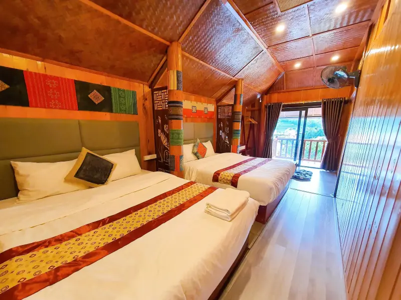 Homestay Đồng Văn Cliffside House Hà Giang - Family Nhà Sàn
