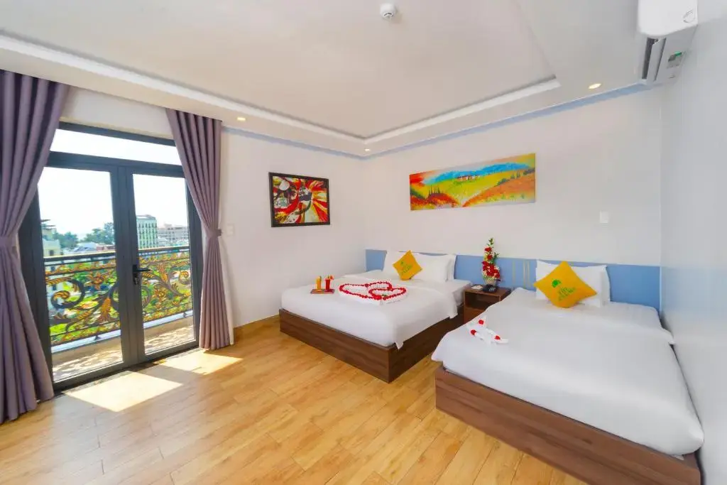 Khách sạn The Palms Hotel Phan Thiết