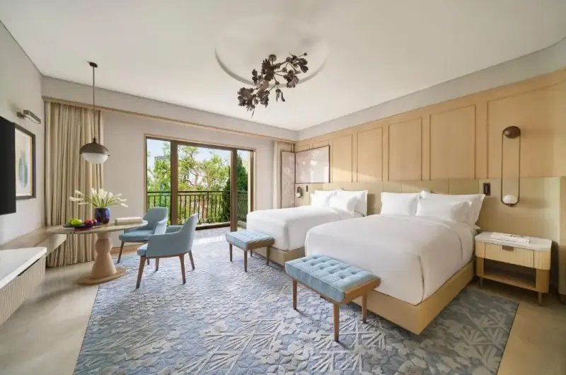 Khách sạn The Theodore Hanoi Hà Nội - Signature Lake View Terrace