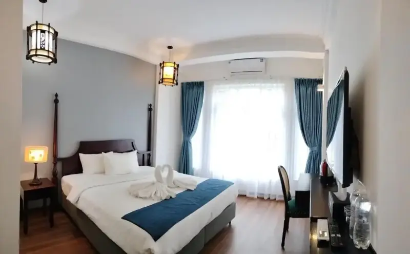 Khách sạn Hanoi Capital Hotel Hà Nội - Deluxe City View