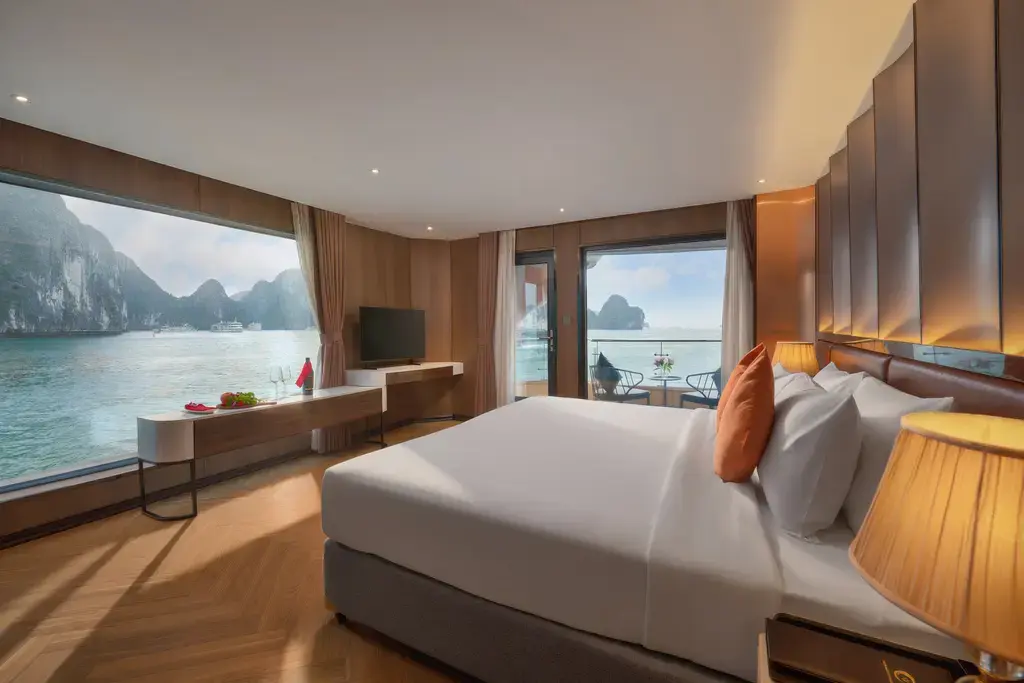 Du thuyền Luna Hạ Long Cruise