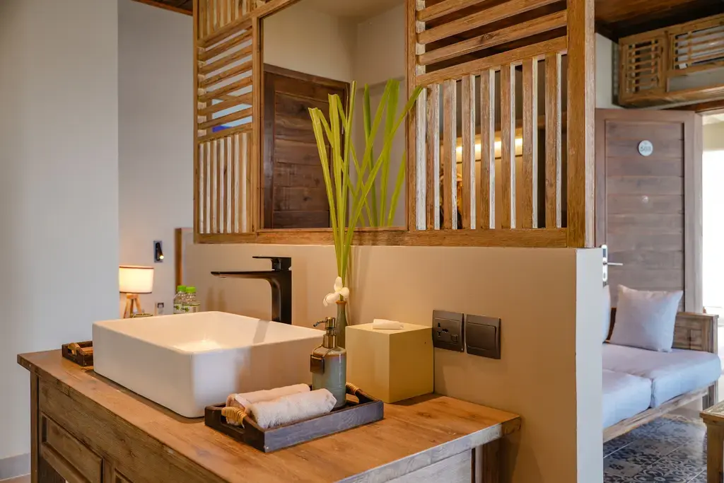 Crown Retreat Resort Quy Nhơn Bình Định